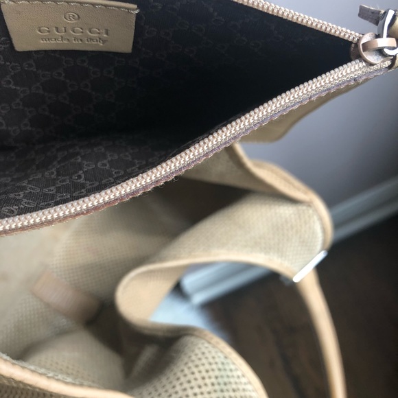 Gucci lamb skin purse - Picture 7 of 8